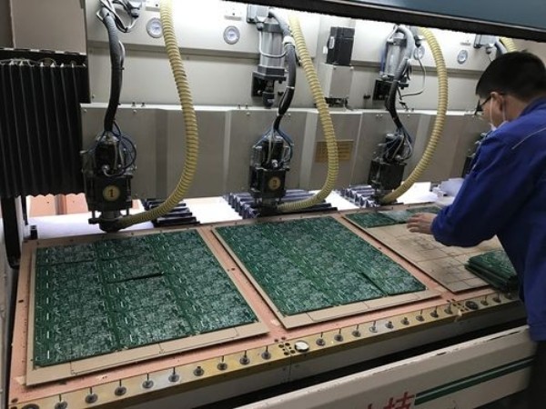 顯示器電路板壞了會怎樣第1張